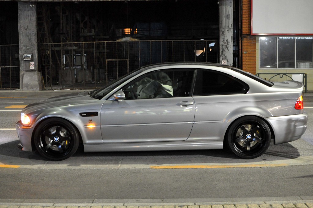 BMW e46に履いてました。4本