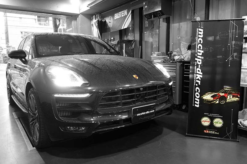 PORSCHE Porsche ポルシェ マカン S 3.0TFSI デジタルセンサー車