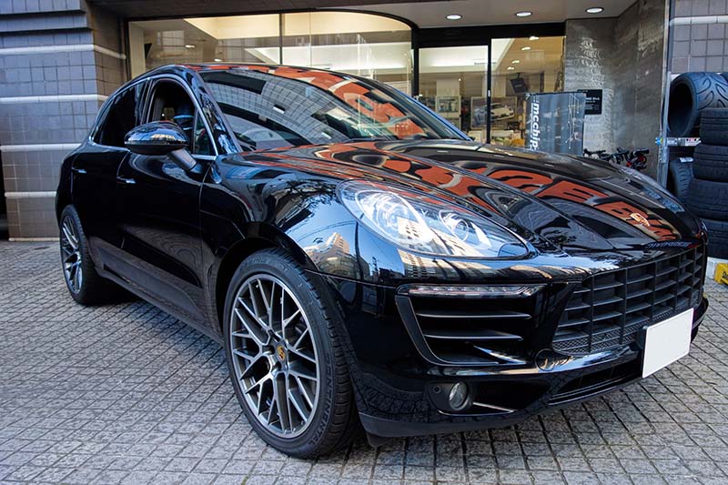 ポルシェ 95B マカンSにH&Rローダスンスプリング取付作業 | SUNRISE