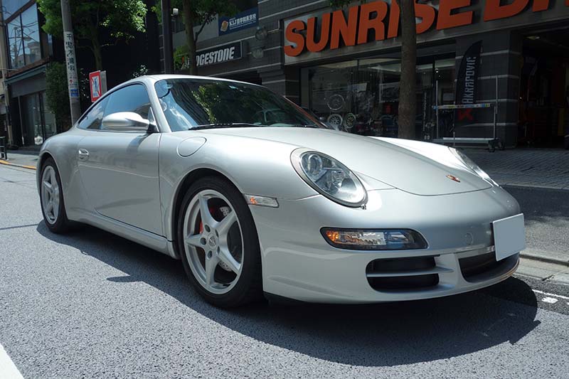 ポルシェ997カレラの足回りリフレッシュにてKW Ver.3サスペンション