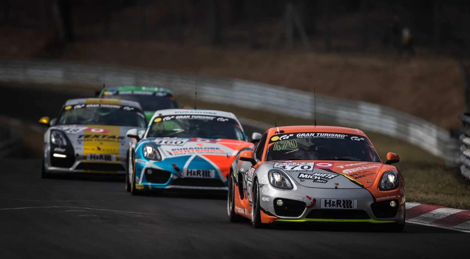 ニュル参戦　ポルシェ ニュル24時間耐久レース