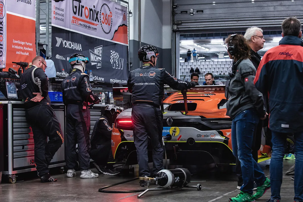 renault RS01 GT3 VLN 24H nurbrugring Gtronix360