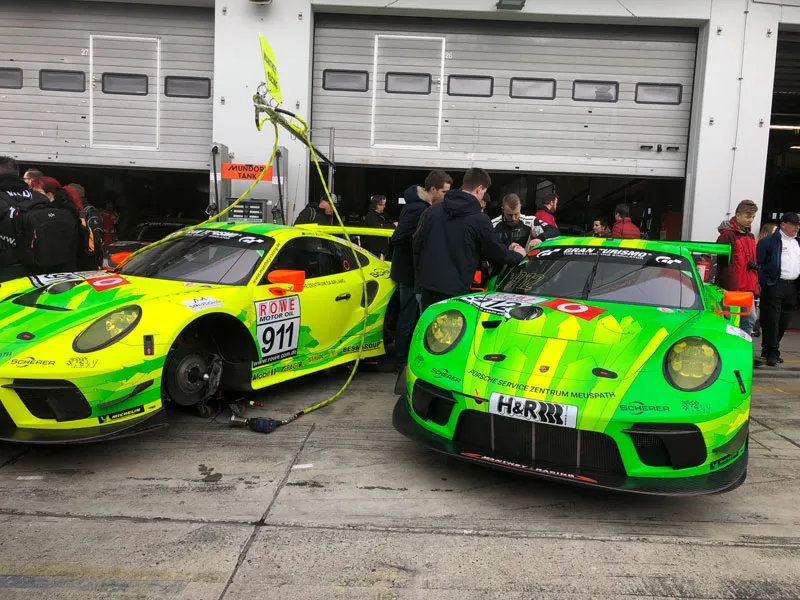 ニュルレース参戦 GT4 porsche