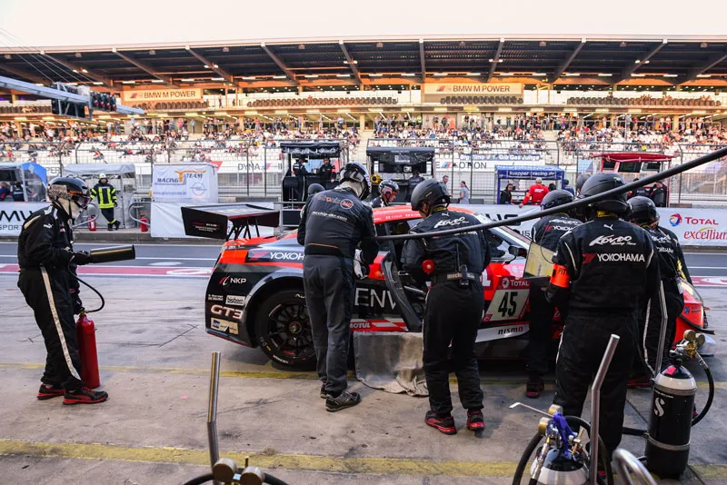 NBR24H porsche GT4 kondo racing