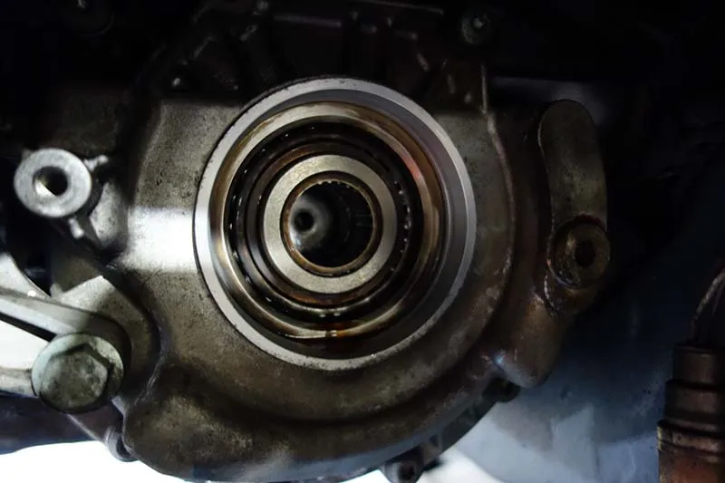 ポルシェ 986ボクスター オイル漏れ修理 サスペンションリフレッシュ