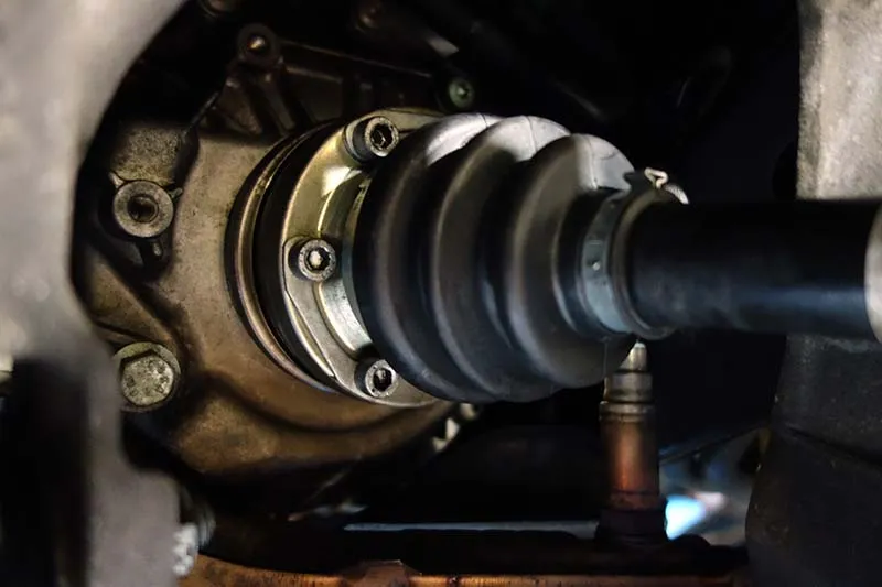 ポルシェ 986ボクスター オイル漏れ修理 サスペンションリフレッシュ