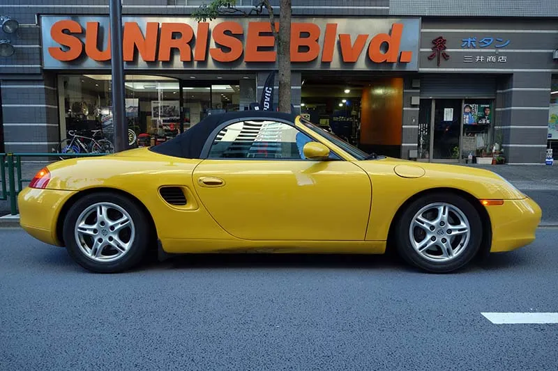 ポルシェ 986ボクスター オイル漏れ修理 サスペンションリフレッシュ