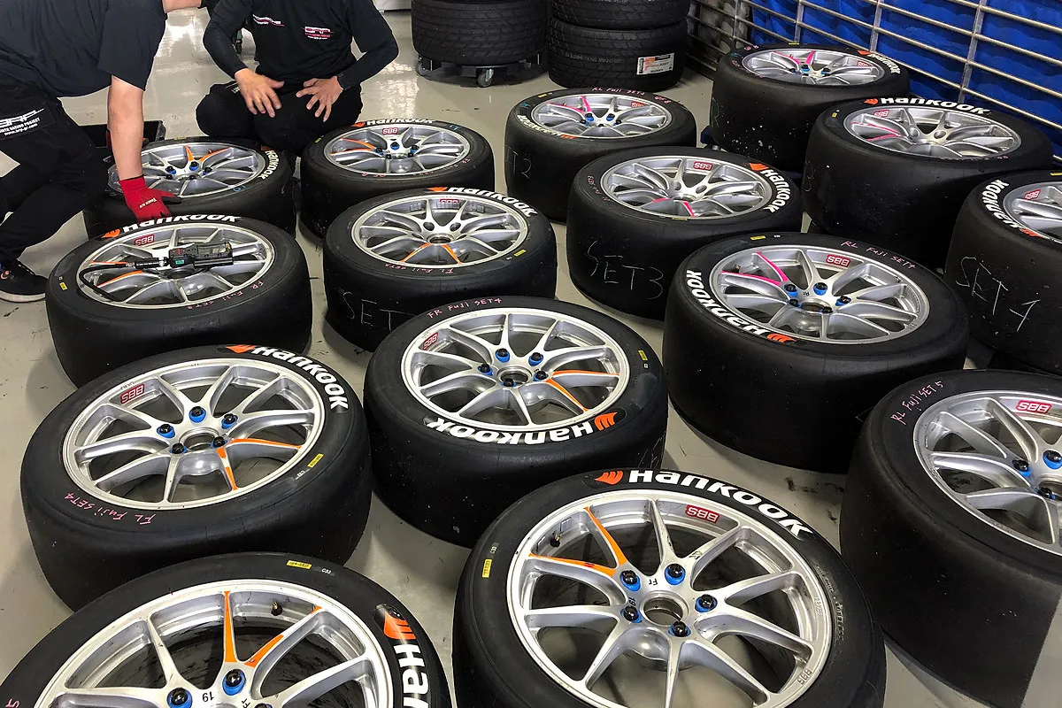 S耐 GT4 porsche GT4RS