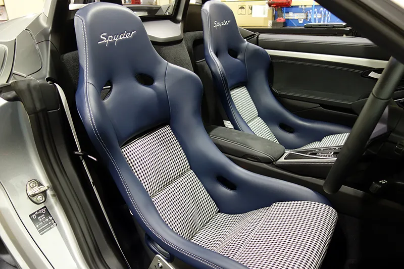 recaro 718