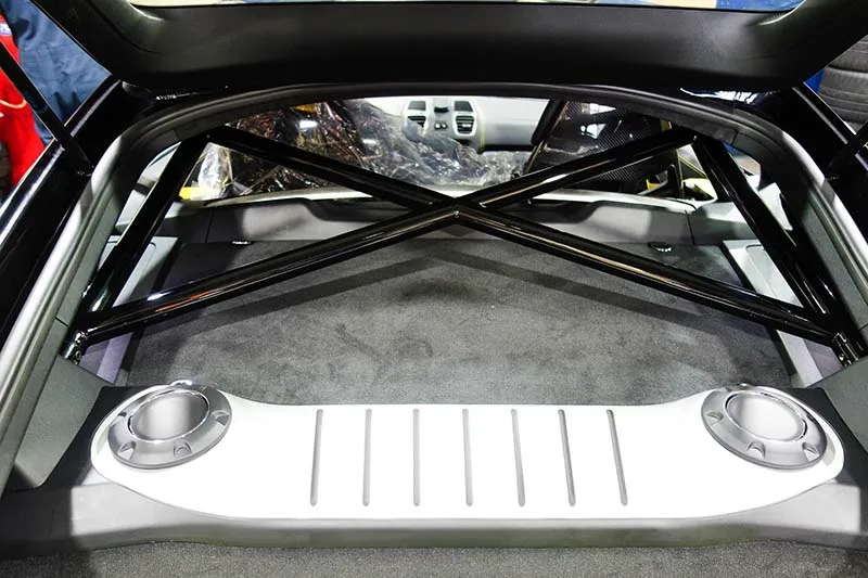 ポルシェ ケイマンGT4 ロールケージ