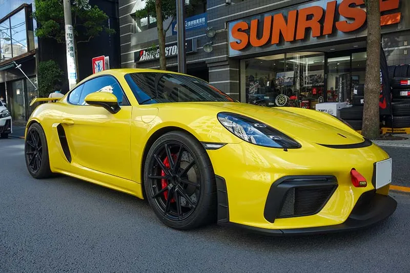 porsche 718 GT4