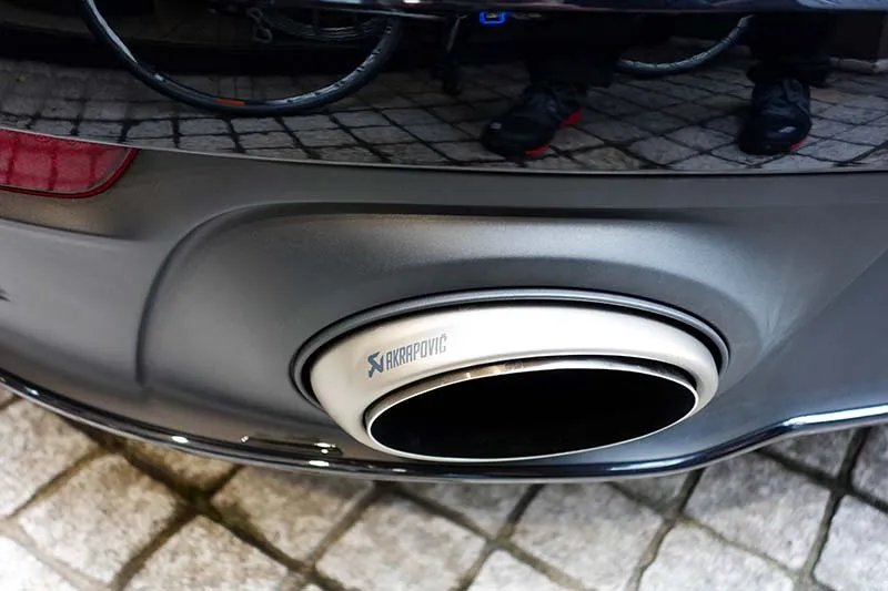 992carrera akrapovic