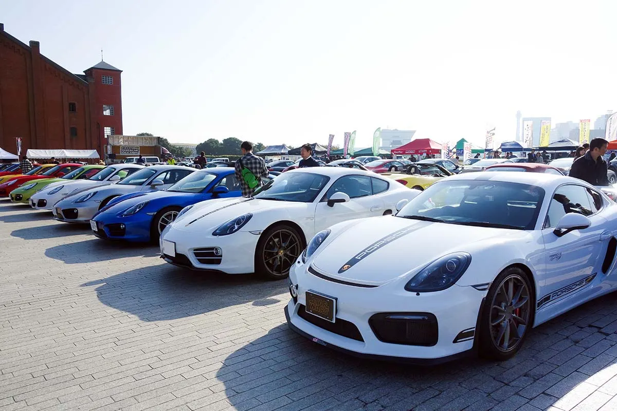 epm porsche 赤レンガ倉庫