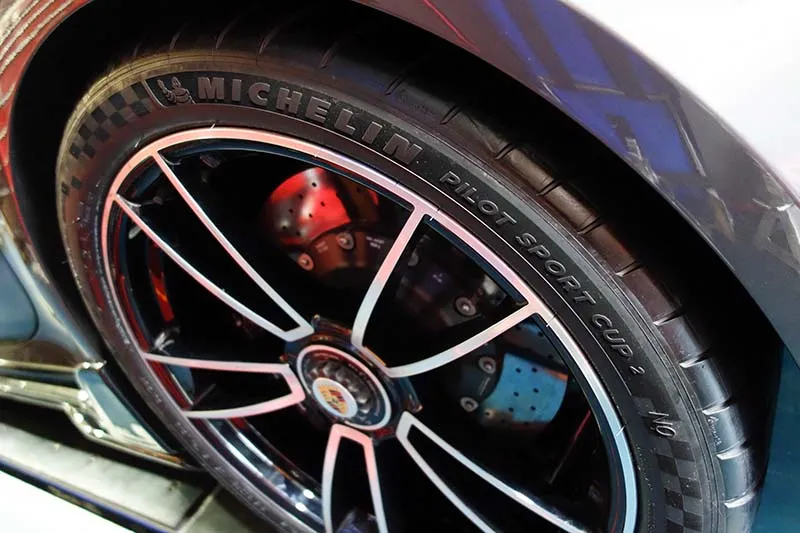 992turbo ミシュランタイヤ