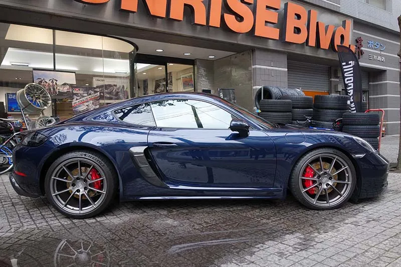 718 GTS 4.0 Akrapovic