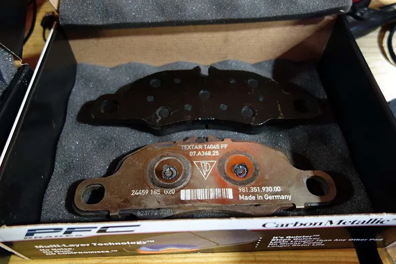 718 ケイマン ブレーキパッド