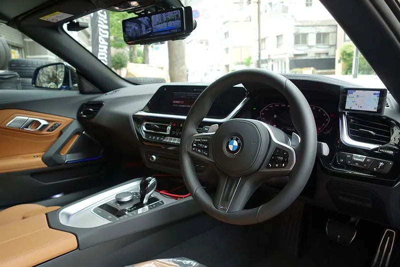 BMW Z4 デジタルインナーミラー