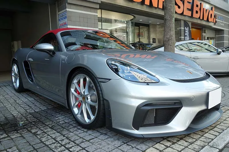 718 spyder プロテクションフィルム施工