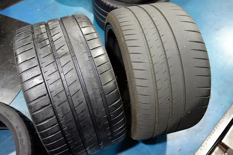 991GT3 タイヤ交換 ミシュランタイヤ