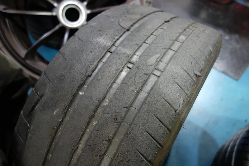 porsche 991GT3 タイヤ交換