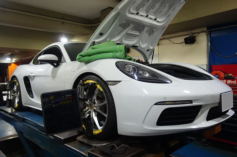 porsche 718 cayman KW