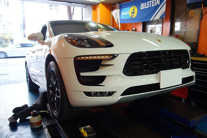 マカン トランスファーオイル交換