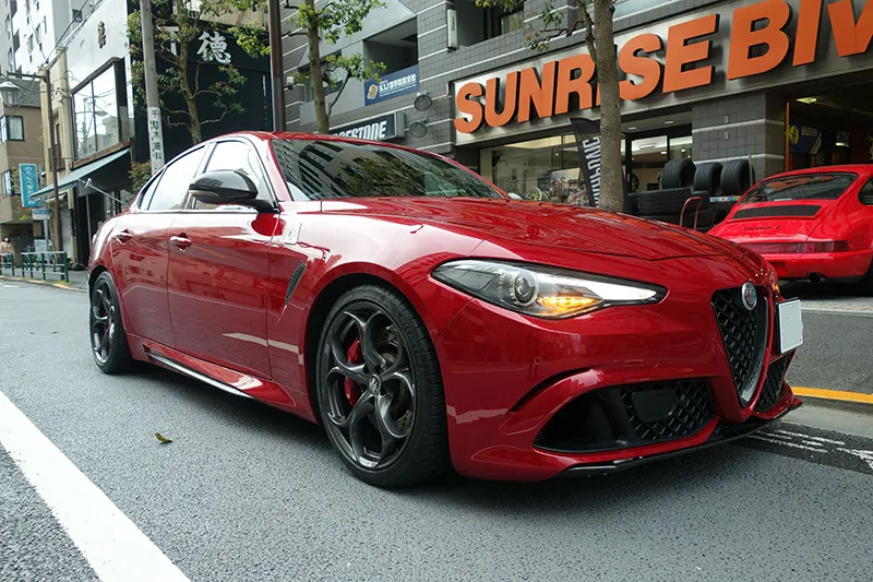 クアドリフォリオ KWサスペンション