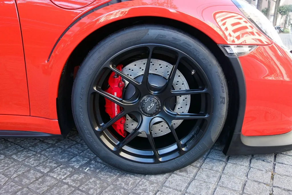 991gt3rs タイヤ交換