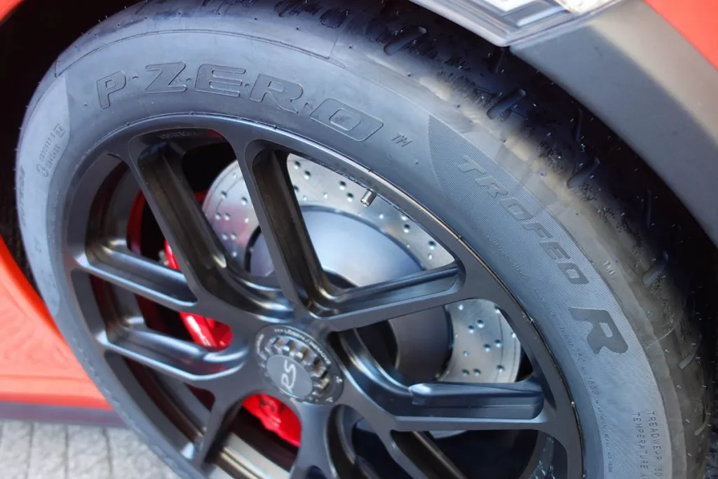 991gt3rs タイヤ交換