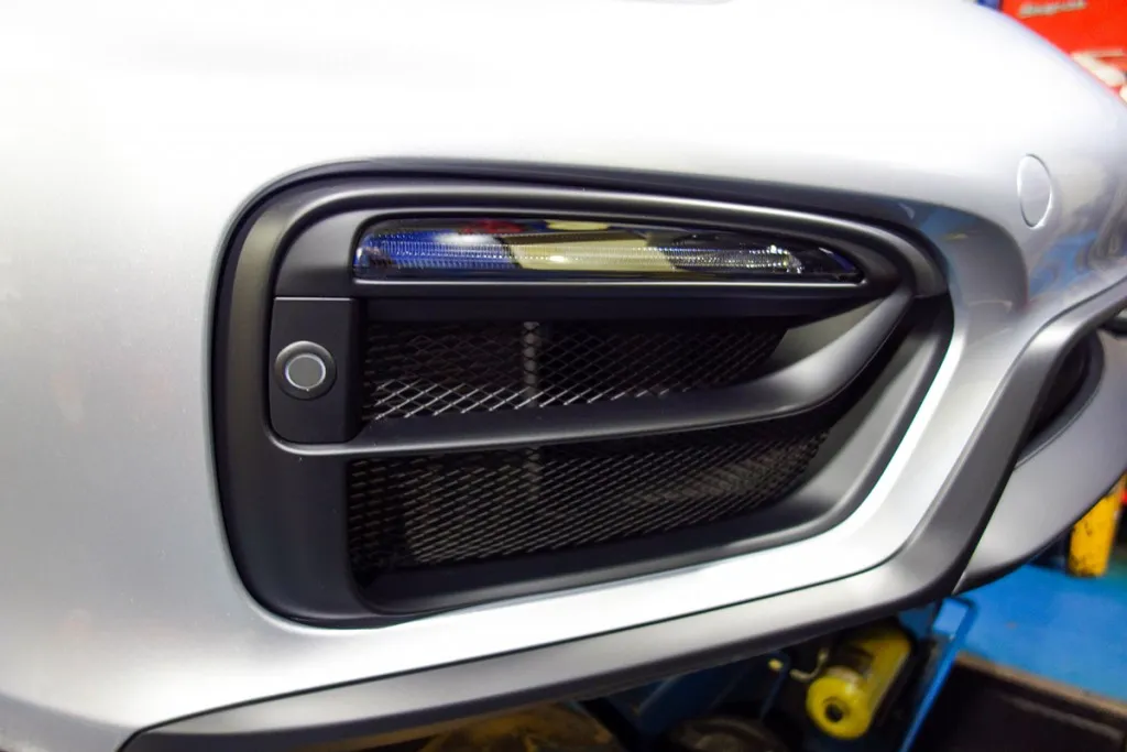 porsche プロテクションフィルム