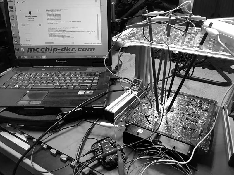 porsche 718 cayman LSD ECU