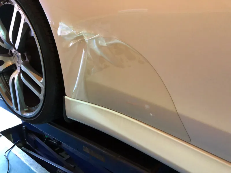 パナメーラ ストーンガード張替え