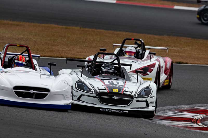 VITAレーシングカーレンタル