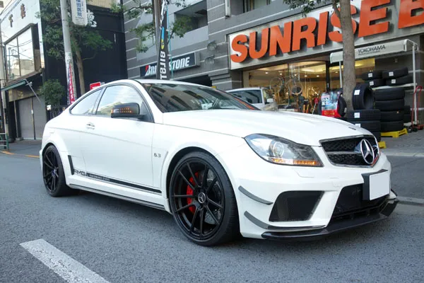 AMG C63 Akrapovic