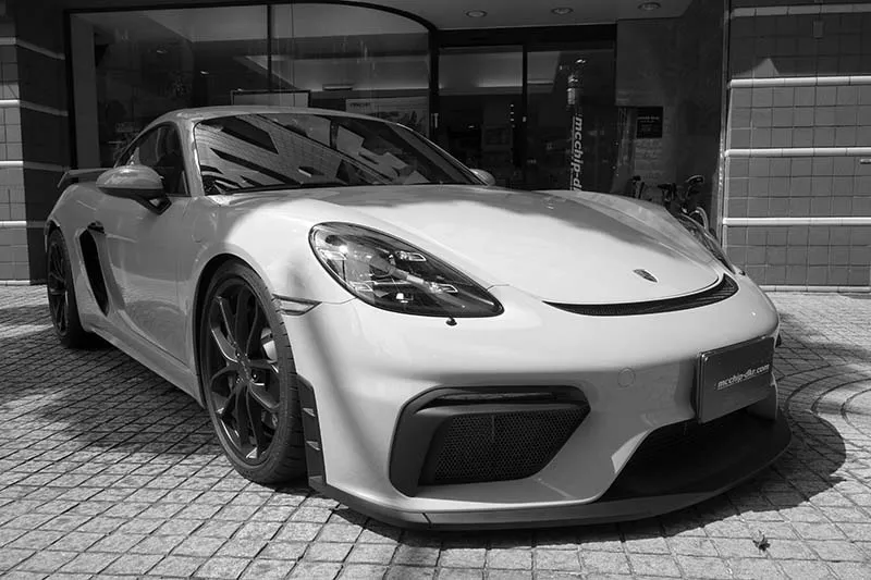 ポルシェ 718ケイマンGT4 マフラー交換 ECUチューニング