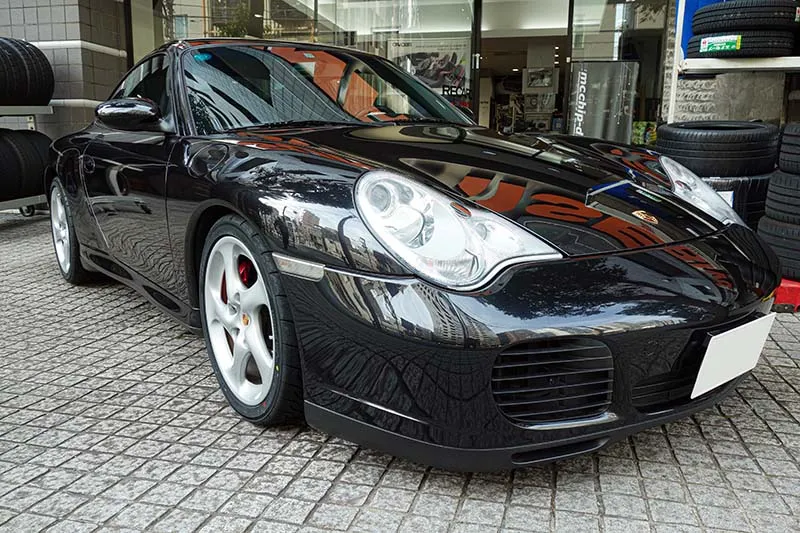 ポルシェ 996カレラ オイル交換 タイヤ交換