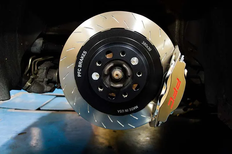 ポルシェ PFC ブレーキ