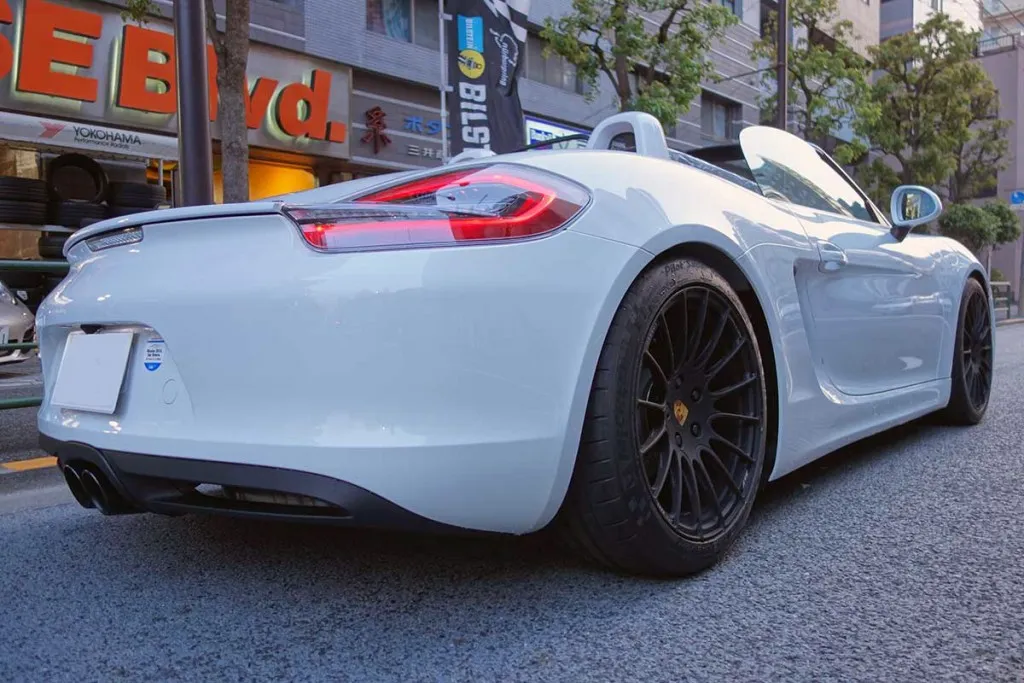 ポルシェ 981ボクスター 19インチホイール