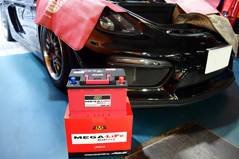 ポルシェ メガライフバッテリー