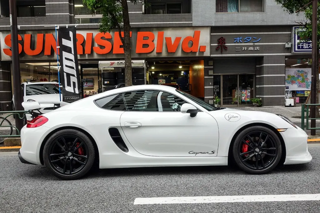 ポルシェ 981ケイマン テックアート　エアロ