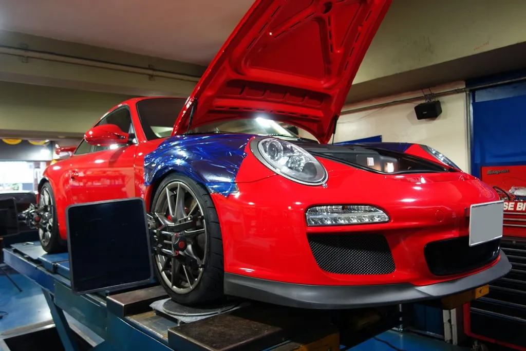 porsche 997GT3 サスペンション異音修理