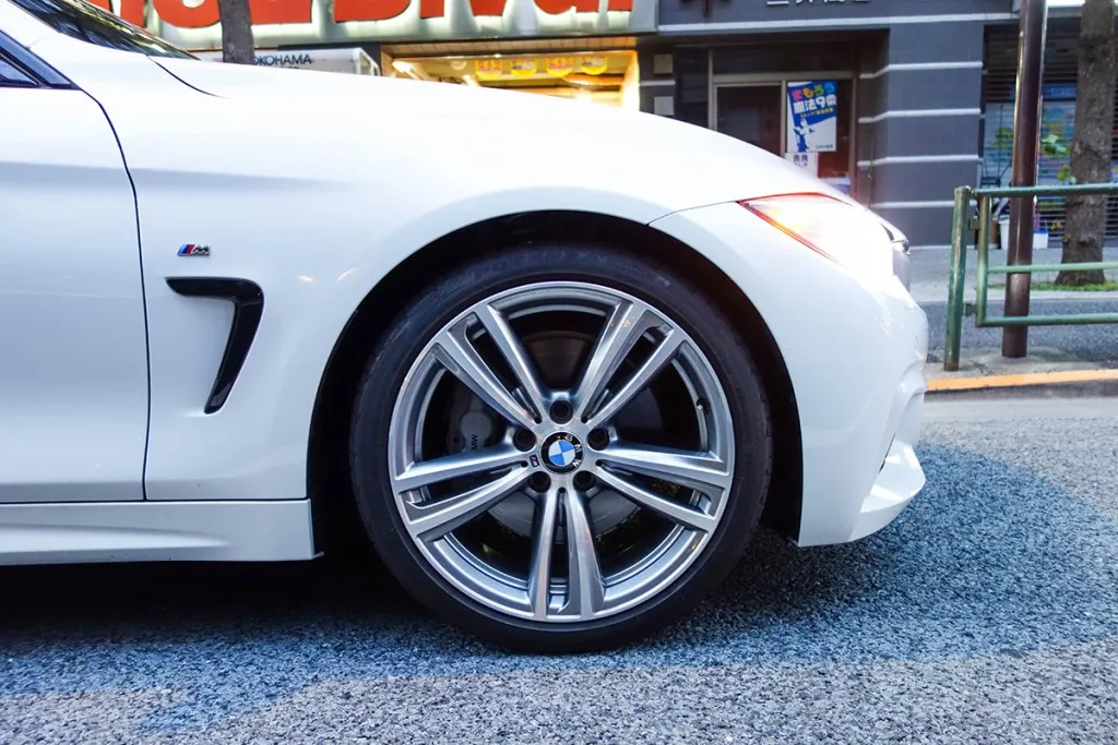 BMW 3D design サスペンション交換