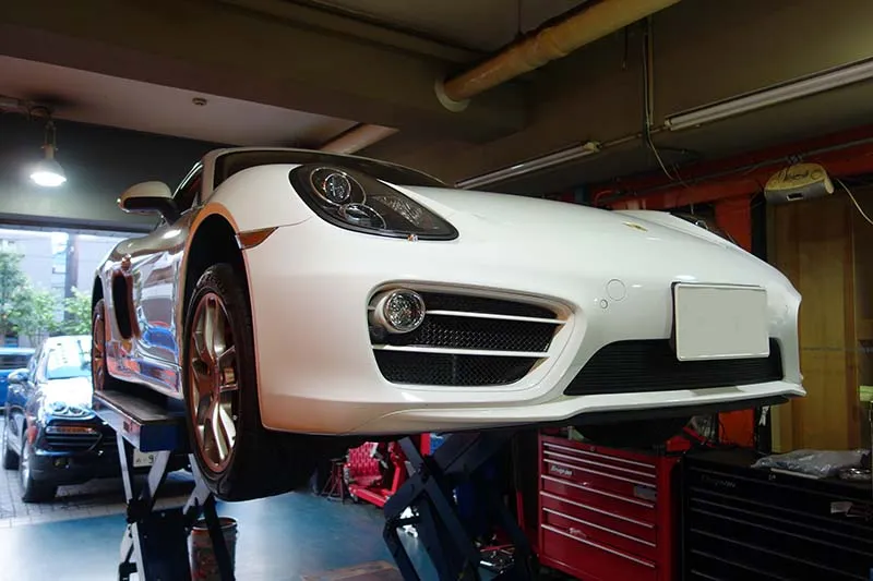 981 オイル漏れ修理