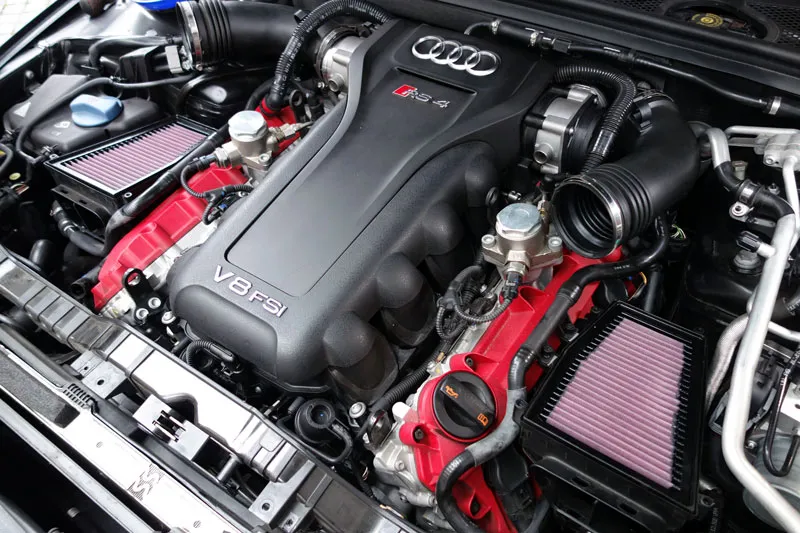 アウディRS4 点検整備 プロテクションフィルム