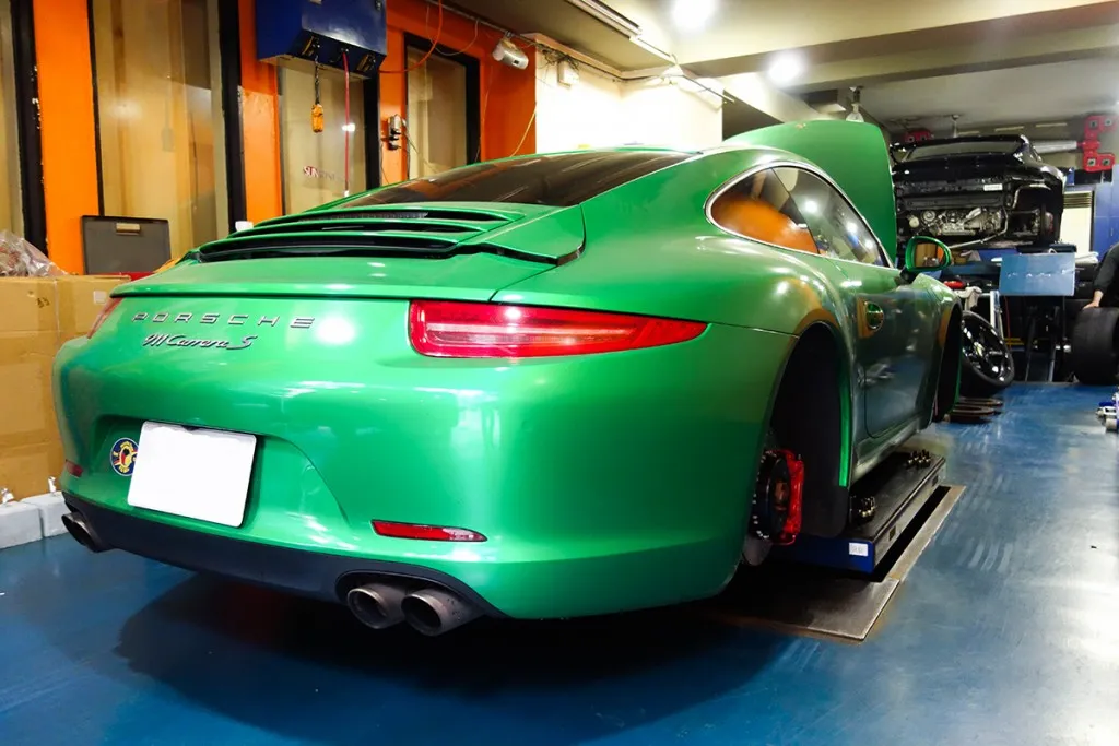 991カレラS タイヤ交換 PFC