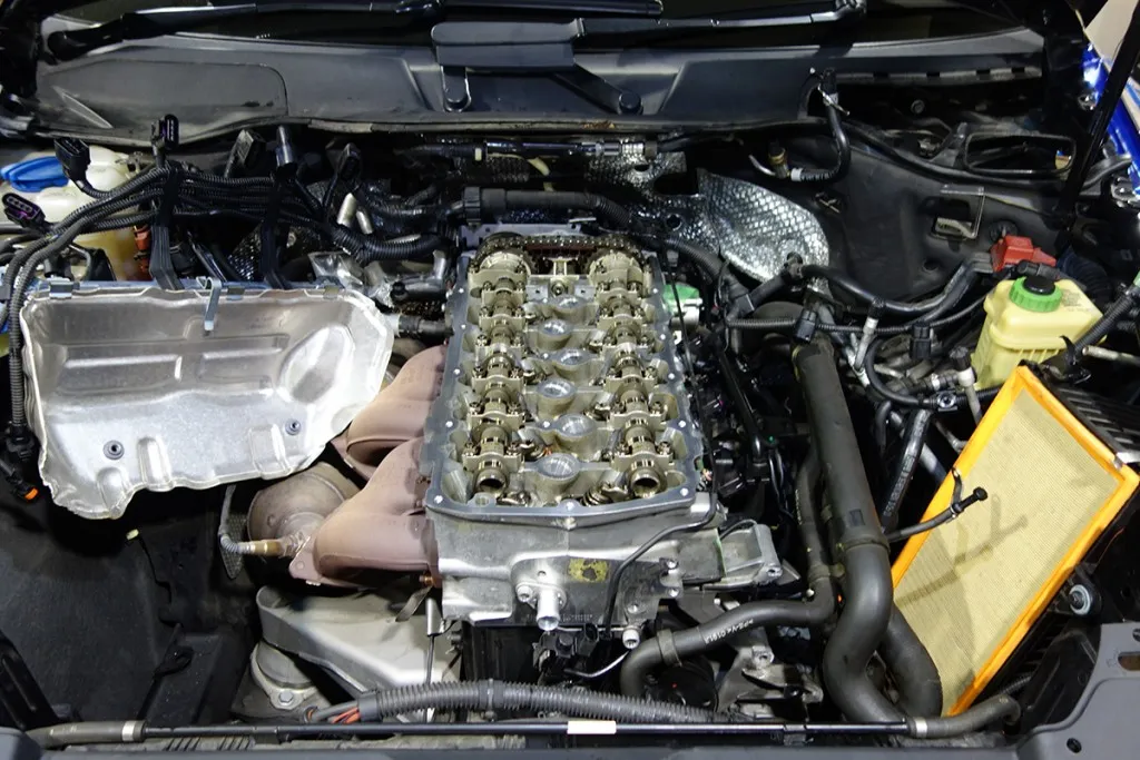 ポルシェ 958カイエン オイル漏れ修理