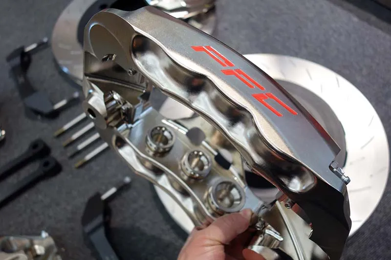 ポルシェ PFC ブレーキ