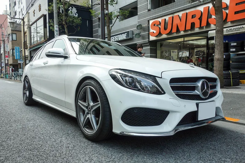 W205 Cクラス ローダウン