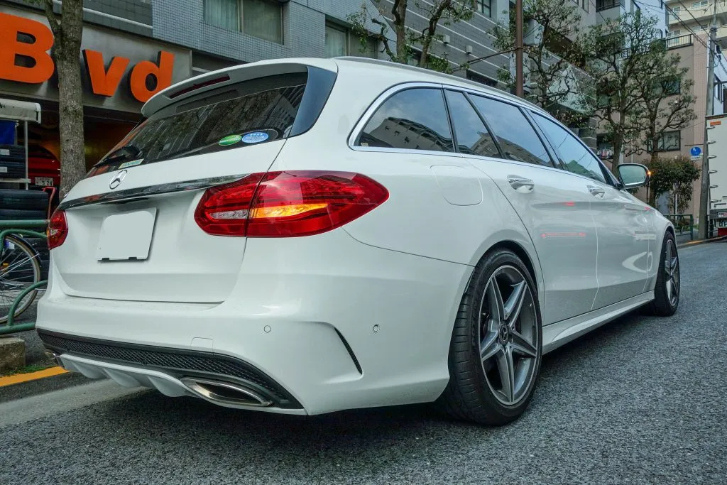 W205 Cクラス ローダウン