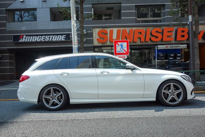W205 Cクラス ローダウン